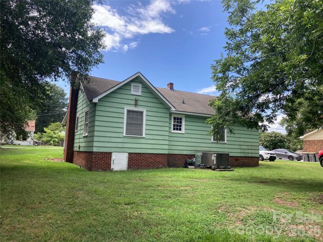 2407 Florida Avenue, Kannapolis, NC 28083