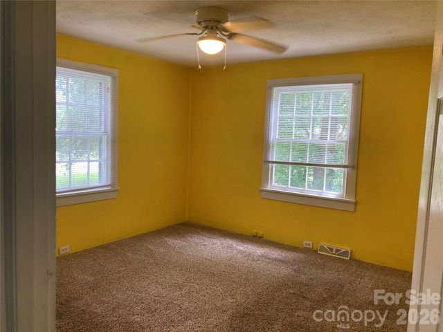 2407 Florida Avenue, Kannapolis, NC 28083