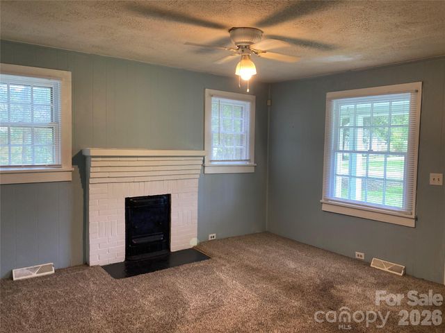 2407 Florida Avenue, Kannapolis, NC 28083