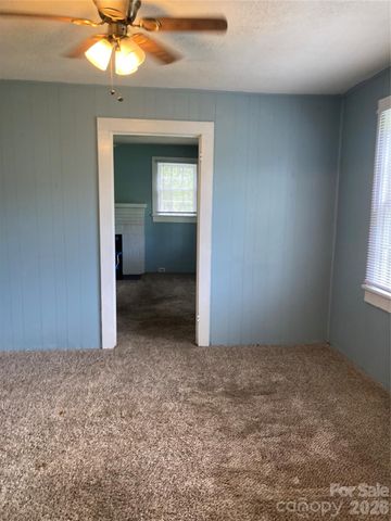 2407 Florida Avenue, Kannapolis, NC 28083