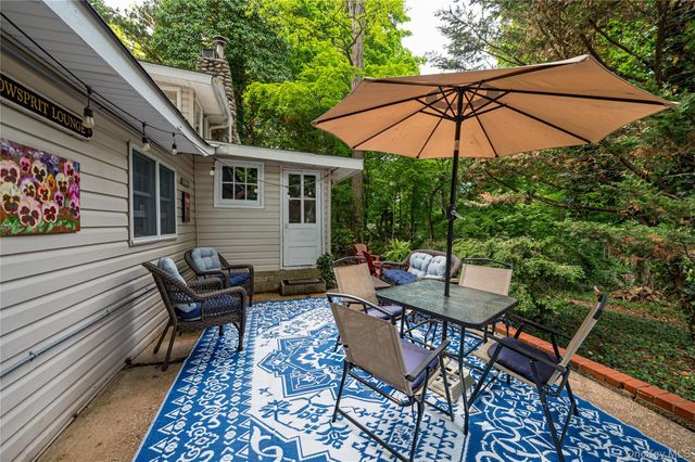49 Elwood Road, Northport, NY 11768