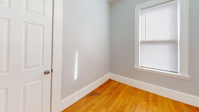 18 Rowell 3, Boston, MA 02125