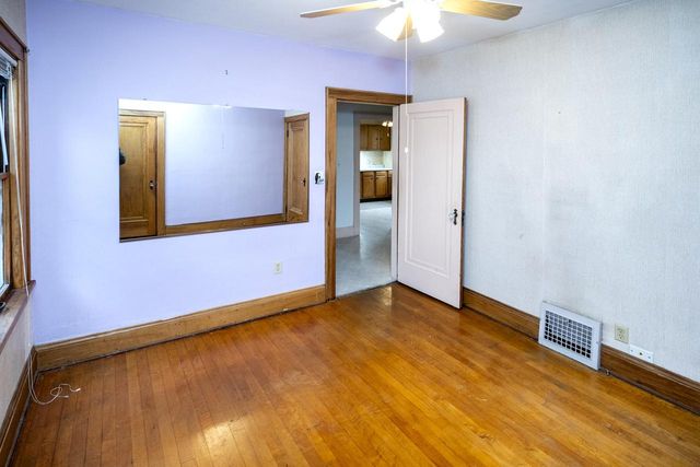 160 N 68th STREET, Milwaukee, WI 53213