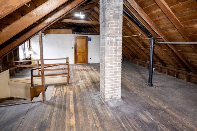 160 N 68th STREET, Milwaukee, WI 53213