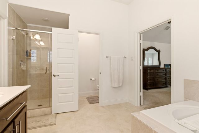 510 Royal Oaks Lane, Oak Point, TX 75068