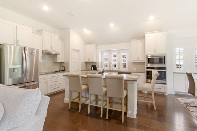 510 Royal Oaks Lane, Oak Point, TX 75068
