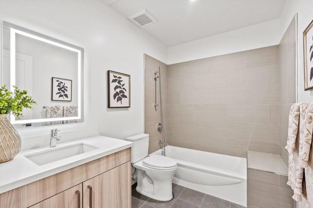 908 Woodside Road, Redwood City, CA 94061