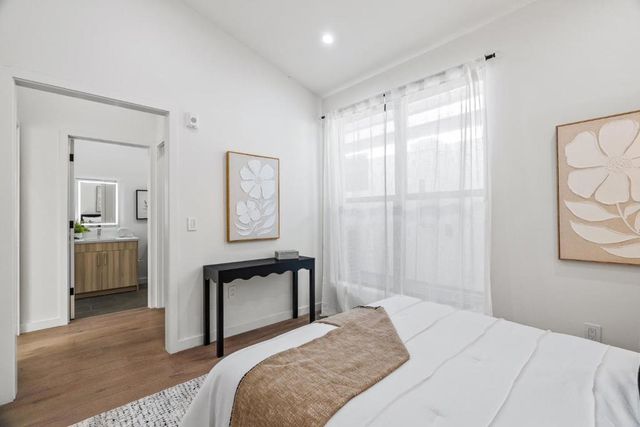 908 Woodside Road, Redwood City, CA 94061