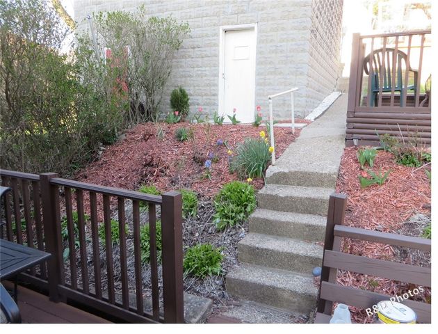 4317 Ludwick St, Squirrel Hill, PA 15217