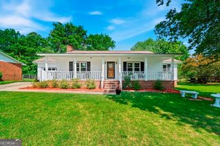 1868 Holly Hill Road, Milledgeville, GA 31061