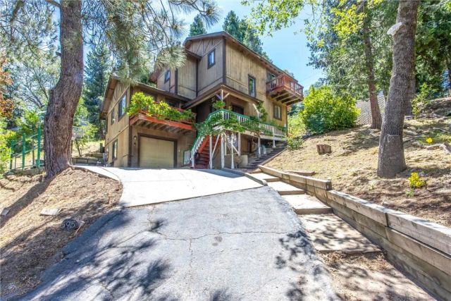 595 Arbula, Crestline, CA 92325