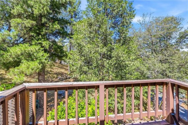 595 Arbula, Crestline, CA 92325