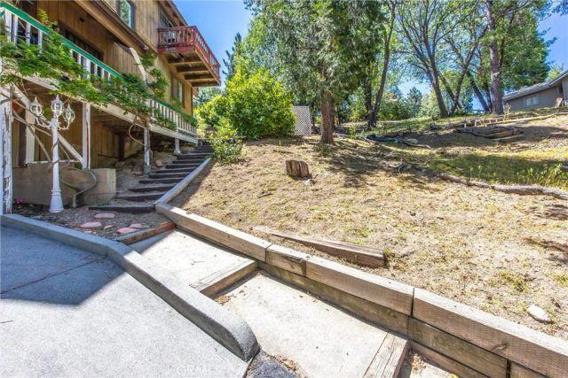 595 Arbula, Crestline, CA 92325