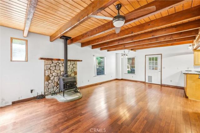595 Arbula, Crestline, CA 92325