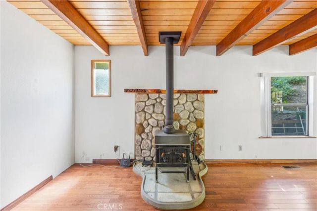 595 Arbula, Crestline, CA 92325