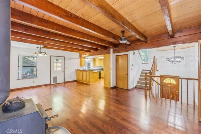 595 Arbula, Crestline, CA 92325