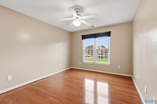 2915 Whiteford Drive, Decatur, AL 35603