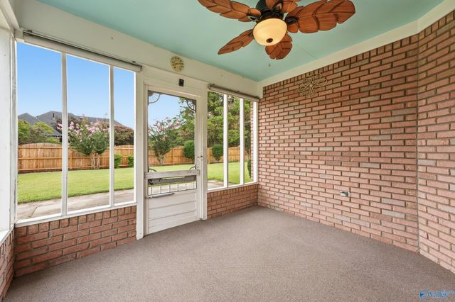 2915 Whiteford Drive, Decatur, AL 35603