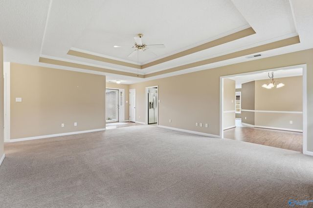 2915 Whiteford Drive, Decatur, AL 35603
