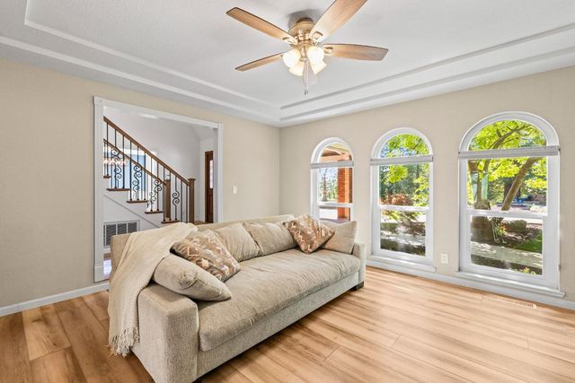 5537 Ridge Park Drive, Loomis, CA 95650