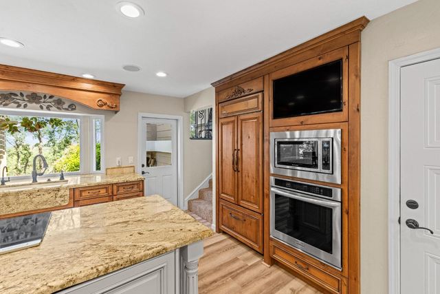 5537 Ridge Park Drive, Loomis, CA 95650