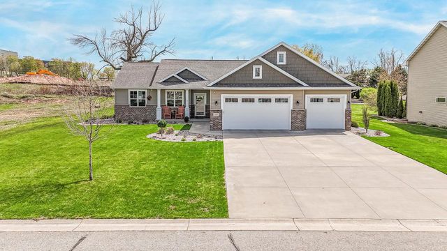 889 W HUBBLE LANE, Appleton, WI 54913
