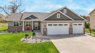 889 W HUBBLE LANE, Appleton, WI 54913