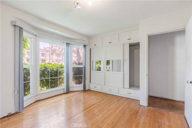 14748 Magnolia, Sherman Oaks, CA 91403