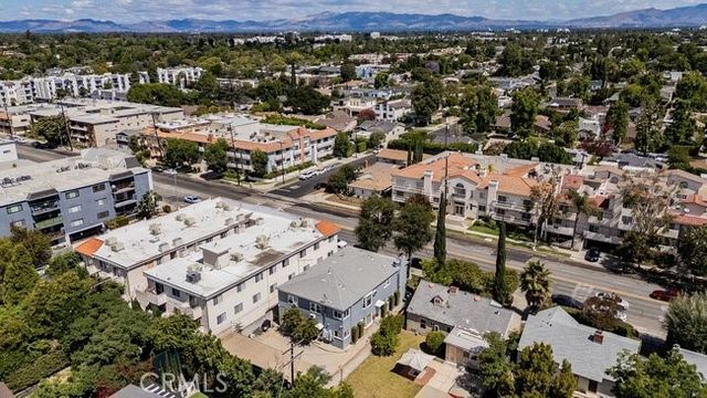 14748 Magnolia, Sherman Oaks, CA 91403