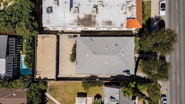 14748 Magnolia, Sherman Oaks, CA 91403