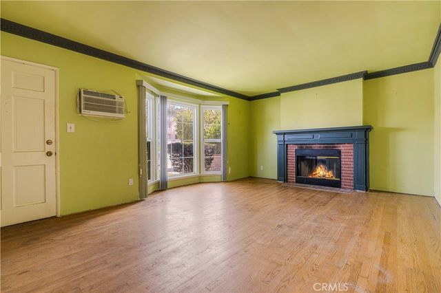 14748 Magnolia, Sherman Oaks, CA 91403