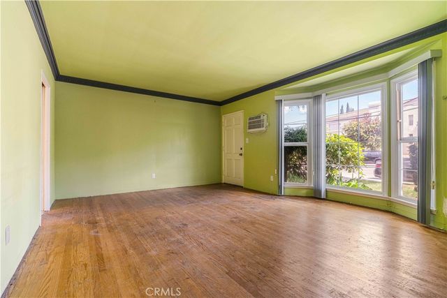 14748 Magnolia, Sherman Oaks, CA 91403