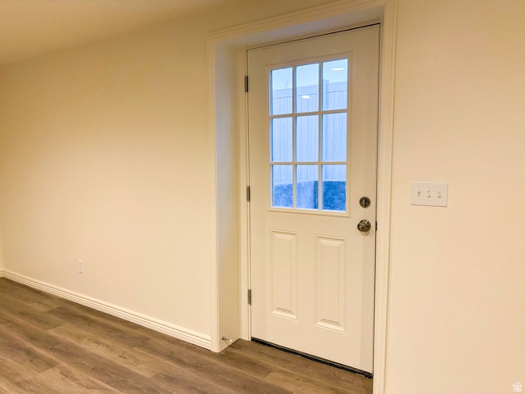 Image 17 of property listing at 1666 W FOXBERRY RD, Santaquin, UT 84655