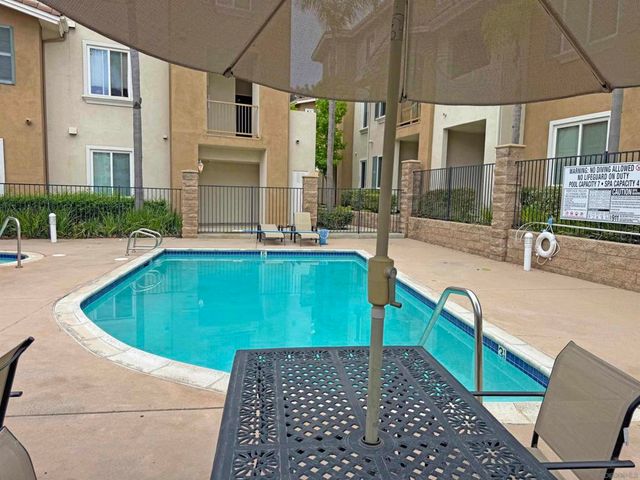 13021 Evening Creek Drive 21, San Diego, CA 92128