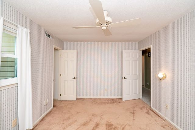 209 Wildwood Dr, Enterprise, AL 36330