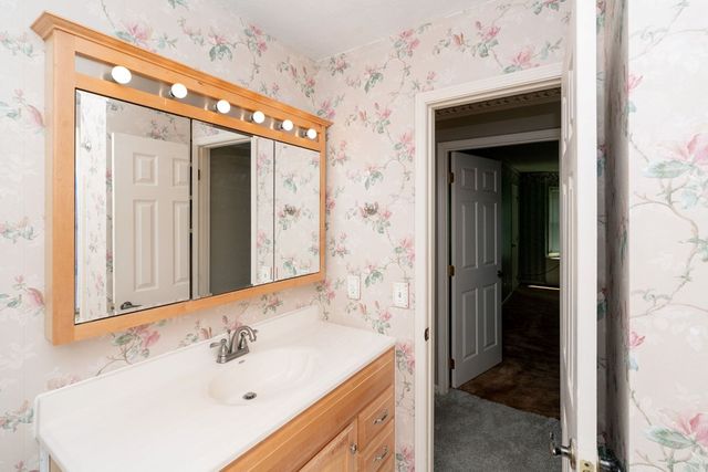 209 Wildwood Dr, Enterprise, AL 36330