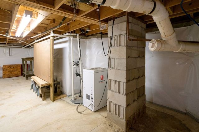 209 Wildwood Dr, Enterprise, AL 36330