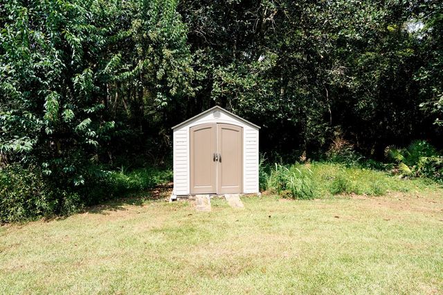 209 Wildwood Dr, Enterprise, AL 36330