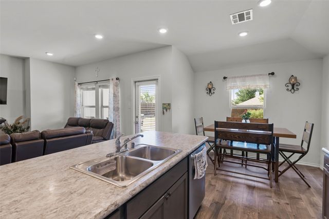409 Wilson Way, Denton, TX 76207