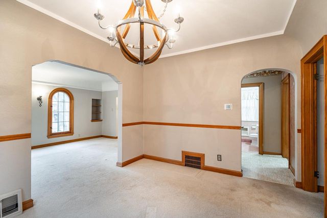 2951 N 70th STREET, Milwaukee, WI 53210