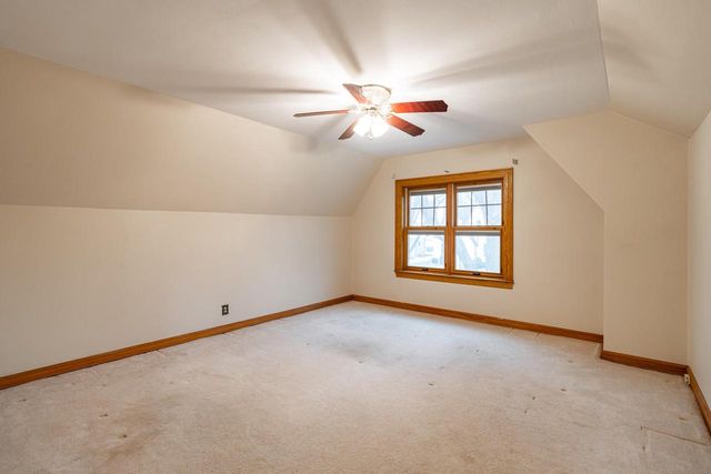 2951 N 70th STREET, Milwaukee, WI 53210