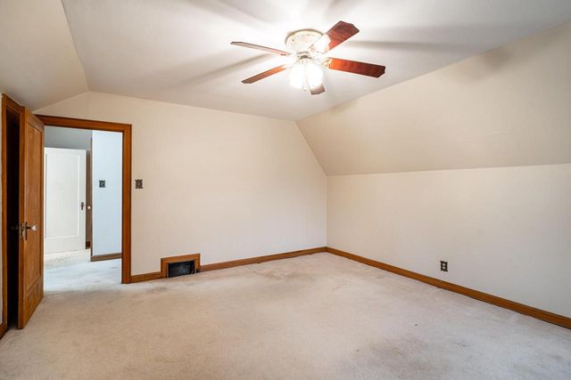 2951 N 70th STREET, Milwaukee, WI 53210