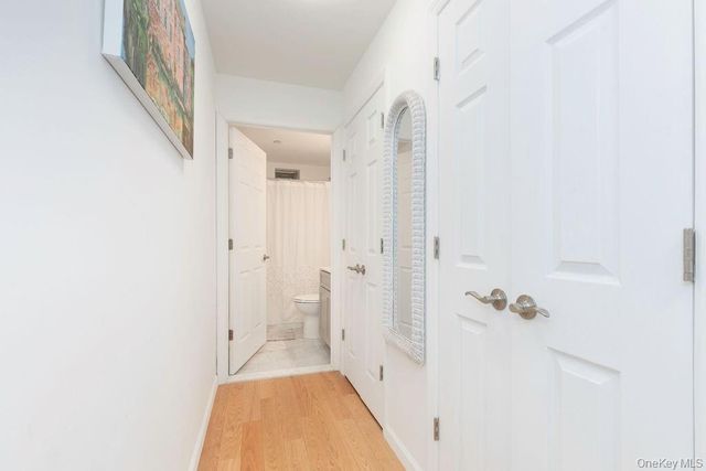 1 Hawley Terrace 1F, Yonkers, NY 10701