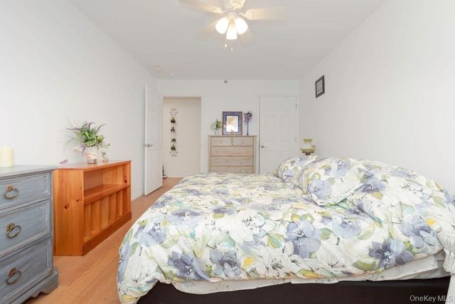 1 Hawley Terrace 1F, Yonkers, NY 10701