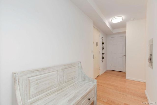 1 Hawley Terrace 1F, Yonkers, NY 10701