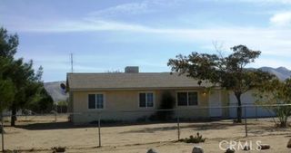 21055 Valencia, Apple Valley, CA 92308