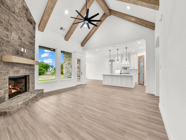 5000 Veal Station, Weatherford, TX 76085