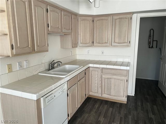 701 CAPRI Drive 11B, Boulder City, NV 89005