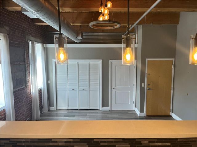 609 Central Street 1204, Kansas City, MO 64105