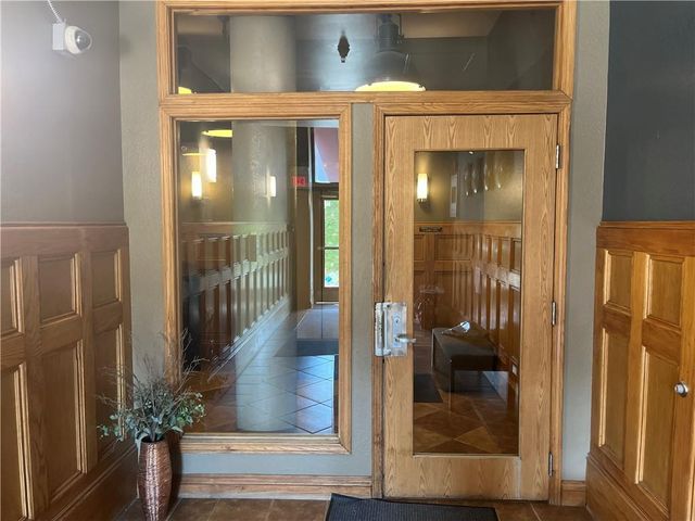 609 Central Street 1204, Kansas City, MO 64105